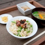 インゲンと鶏のかてめし